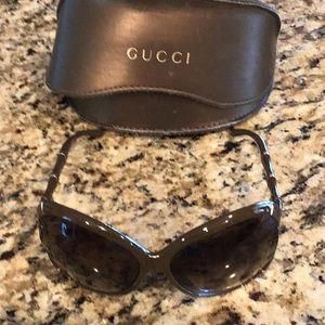 Authentic oversized Gucci sunglasses and case